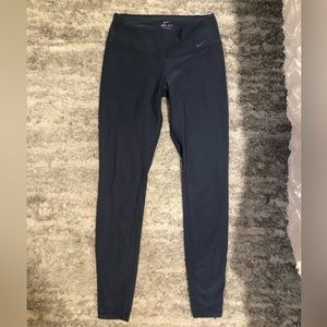 Women’s Nike leggings